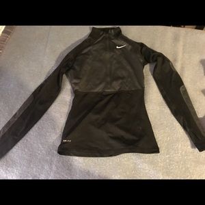 Women’s Nike pull over